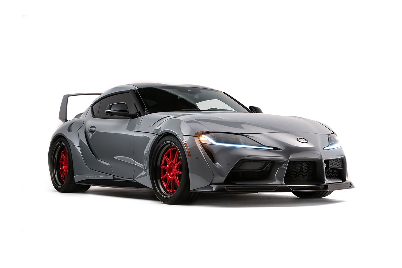 傲世皇朝自动挂机 2019年SEMA，丰田拆卸veils超靴750 BHP Supra