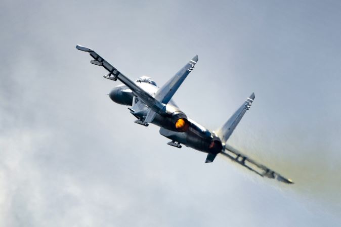 傲世皇朝注册app 2019年英国皇家国际航空纹身馆|拍摄十字路口纹身协会——刀师之旅