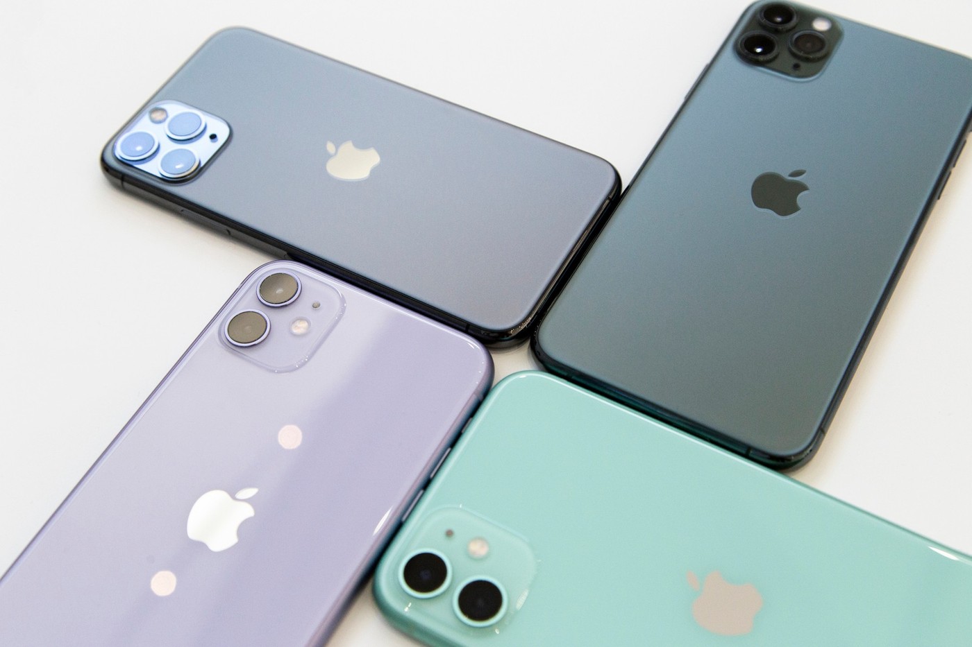 傲世皇朝在线登录 苹果的5G iphone可能要到2021年才能上市